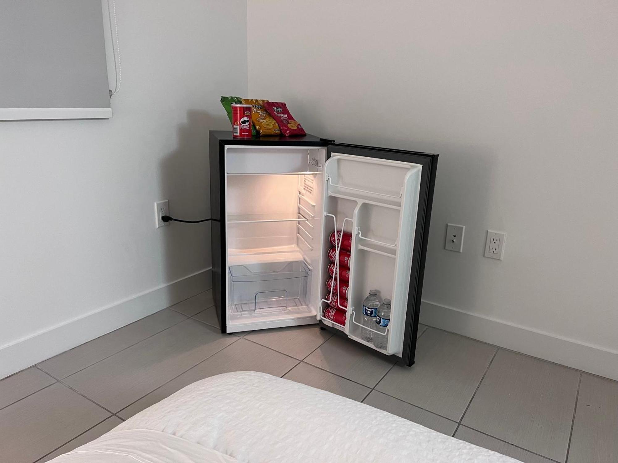 Master Bed Room In Calle Ocho Miami Dış mekan fotoğraf